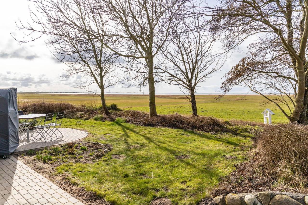 Schipp Landen Frida Appartement Husum  Buitenkant foto