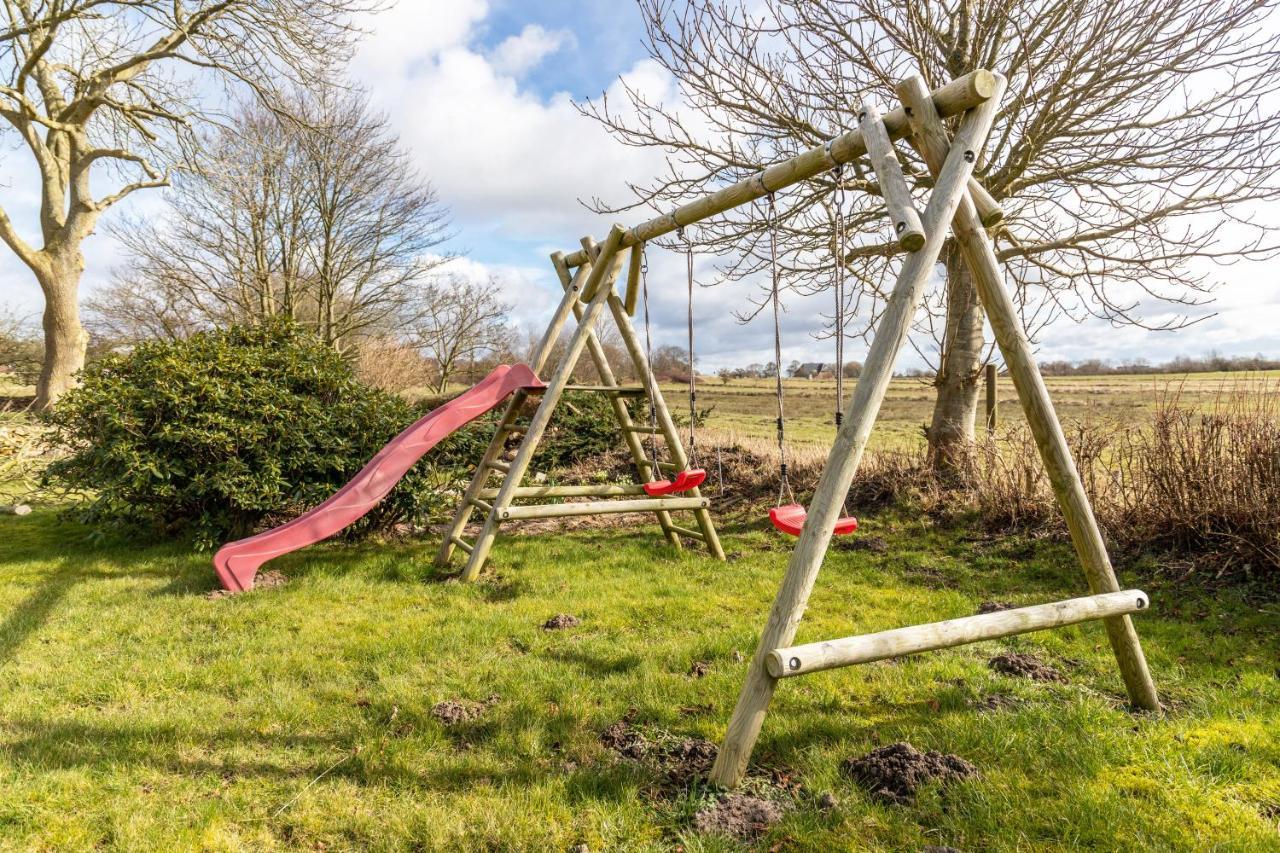 Schipp Landen Frida Appartement Husum  Buitenkant foto