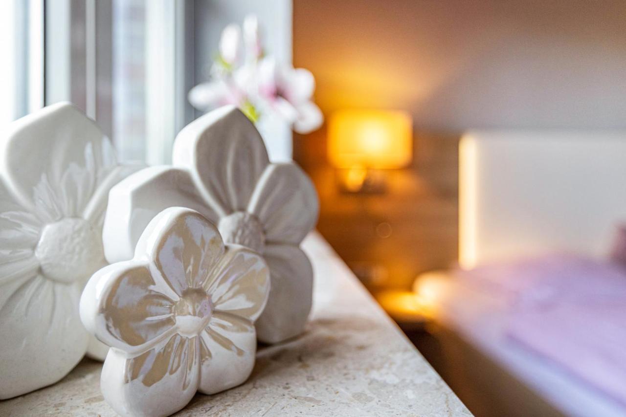 Schipp Landen Frida Appartement Husum  Buitenkant foto